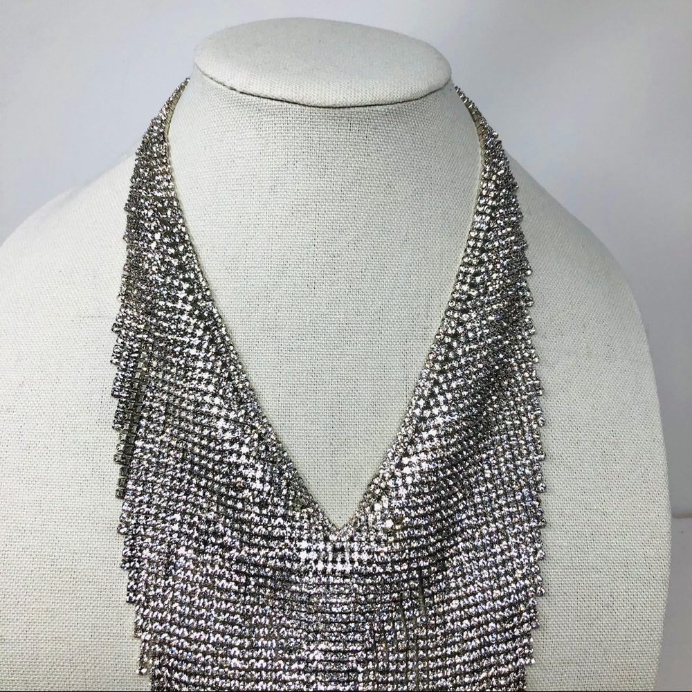 Rhinestone bib necklace & earrings set - Picture 11 of 16